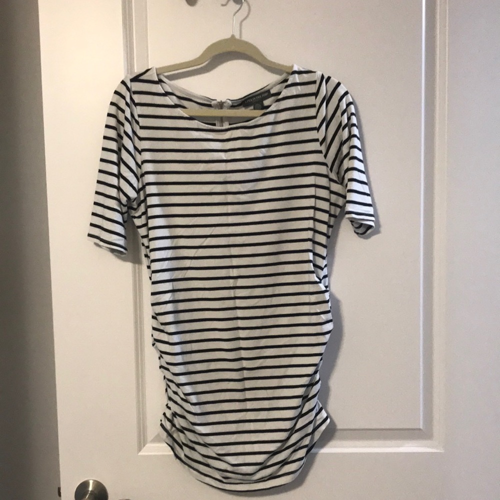 Maternity tee